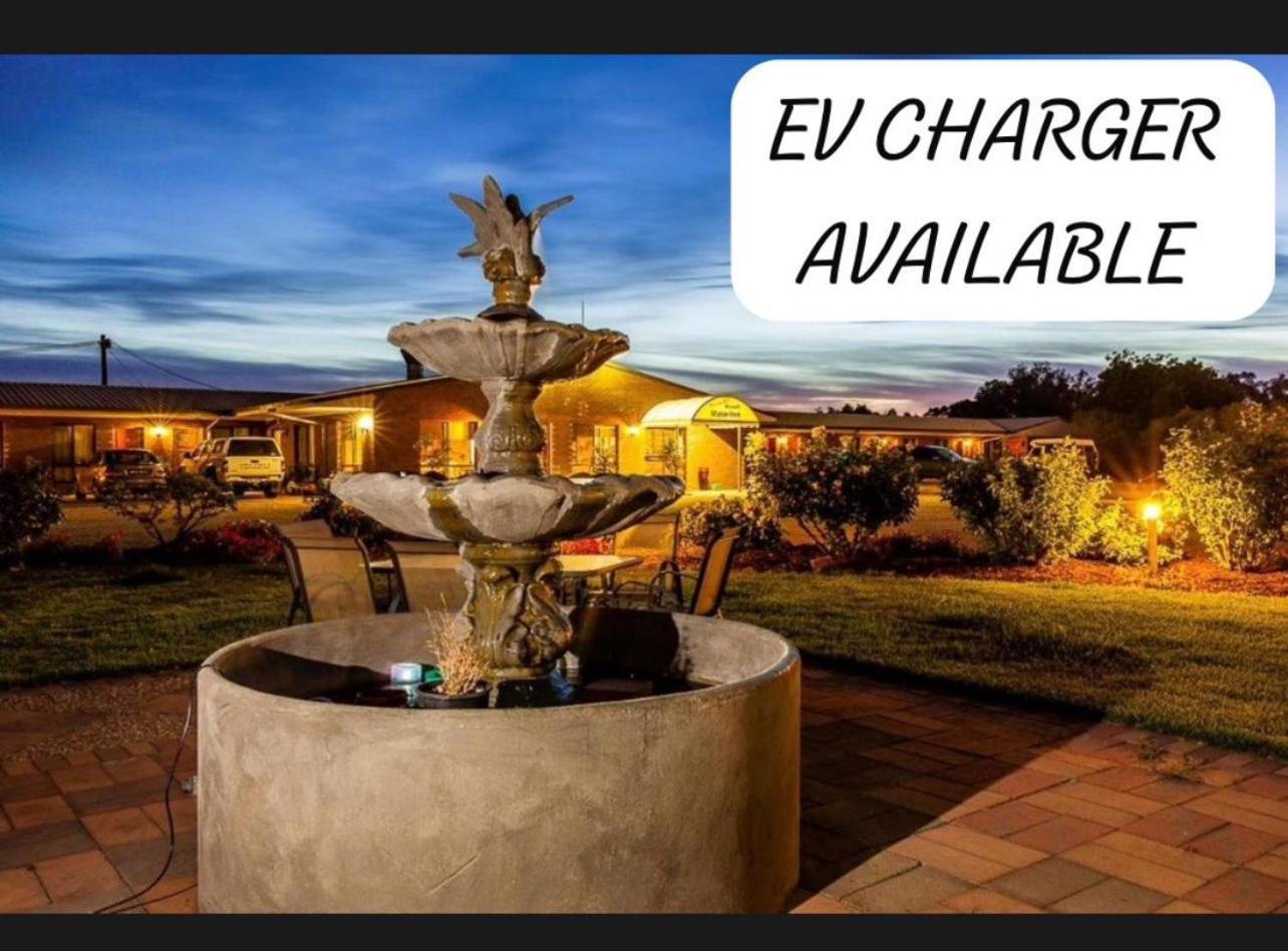 Newell Motor Inn Narrandera Exteriér fotografie